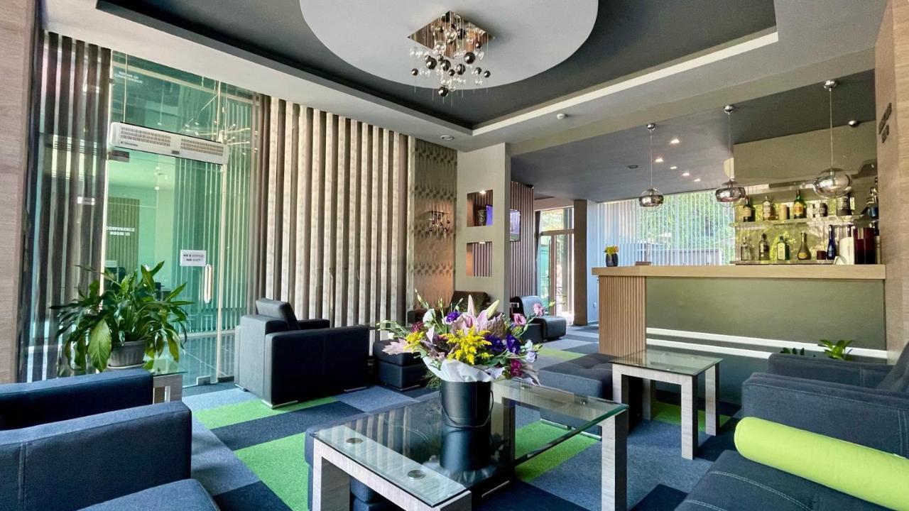 Expo Hotel Płowdiw Zewnętrze zdjęcie