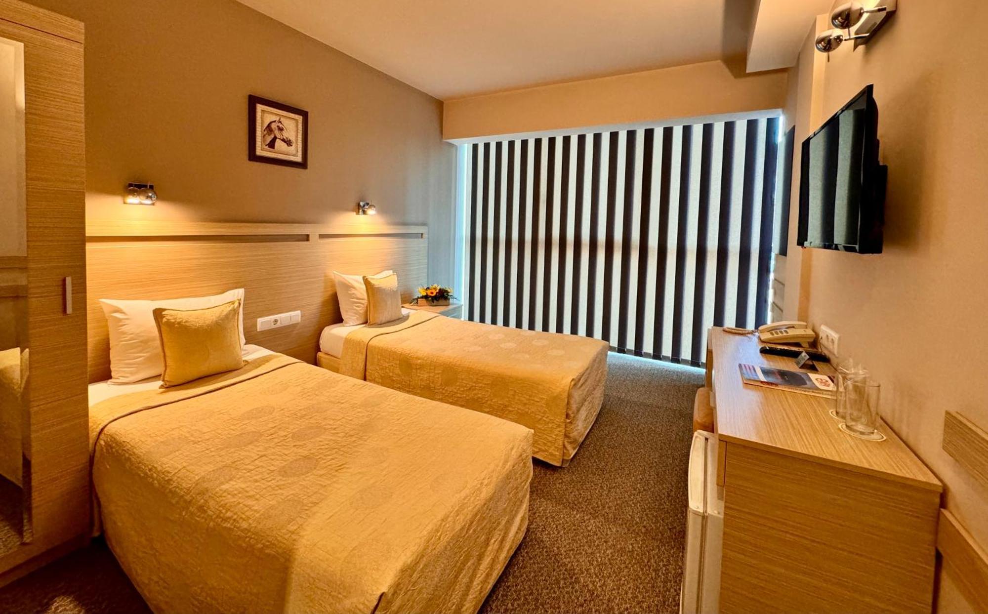 Expo Hotel Płowdiw Zewnętrze zdjęcie
