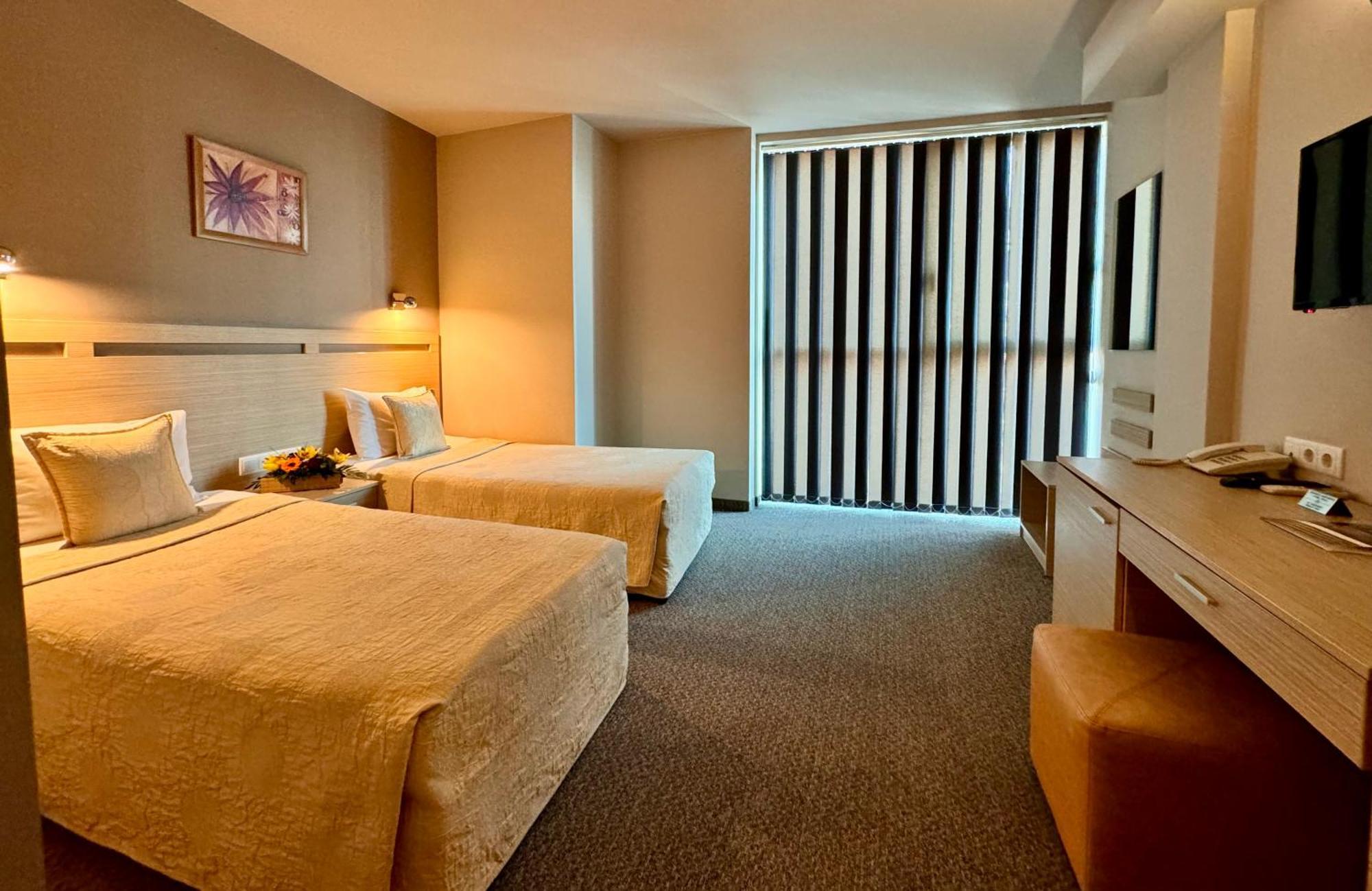 Expo Hotel Płowdiw Zewnętrze zdjęcie