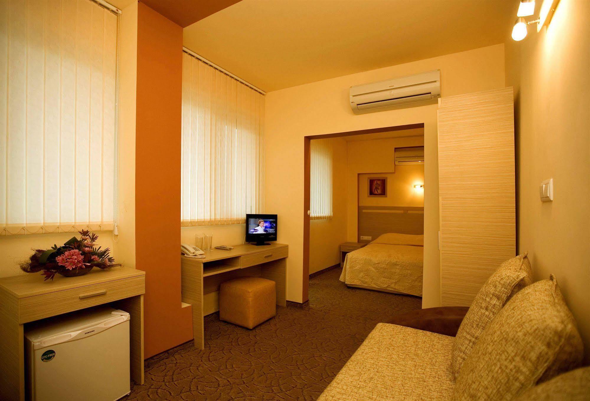 Expo Hotel Płowdiw Zewnętrze zdjęcie